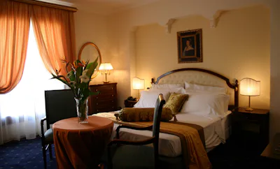 SUPERIOR GARDEN VIEW