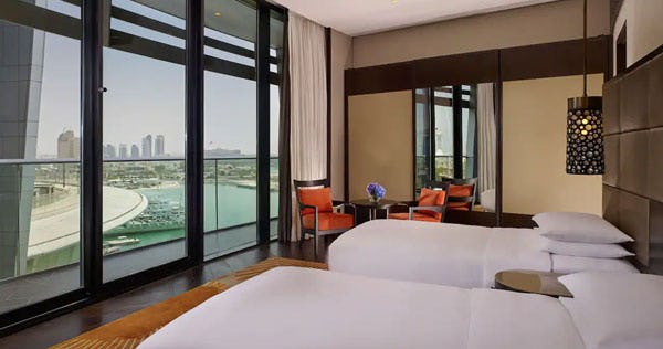 grand-hyatt-abu-dhabi-hotel-and-residences-emirates-pearl-two-bedroom-apartment-01_10769
