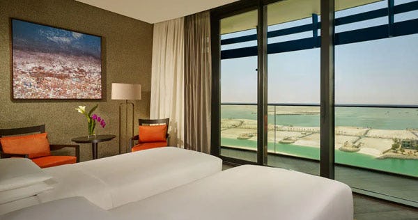 grand-hyatt-abu-dhabi-hotel-and-residences-emirates-pearl-view-twin-01_10769