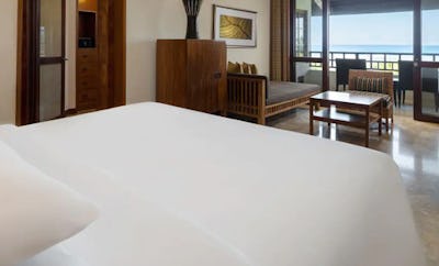 1 King Bed Ocean View Club Access