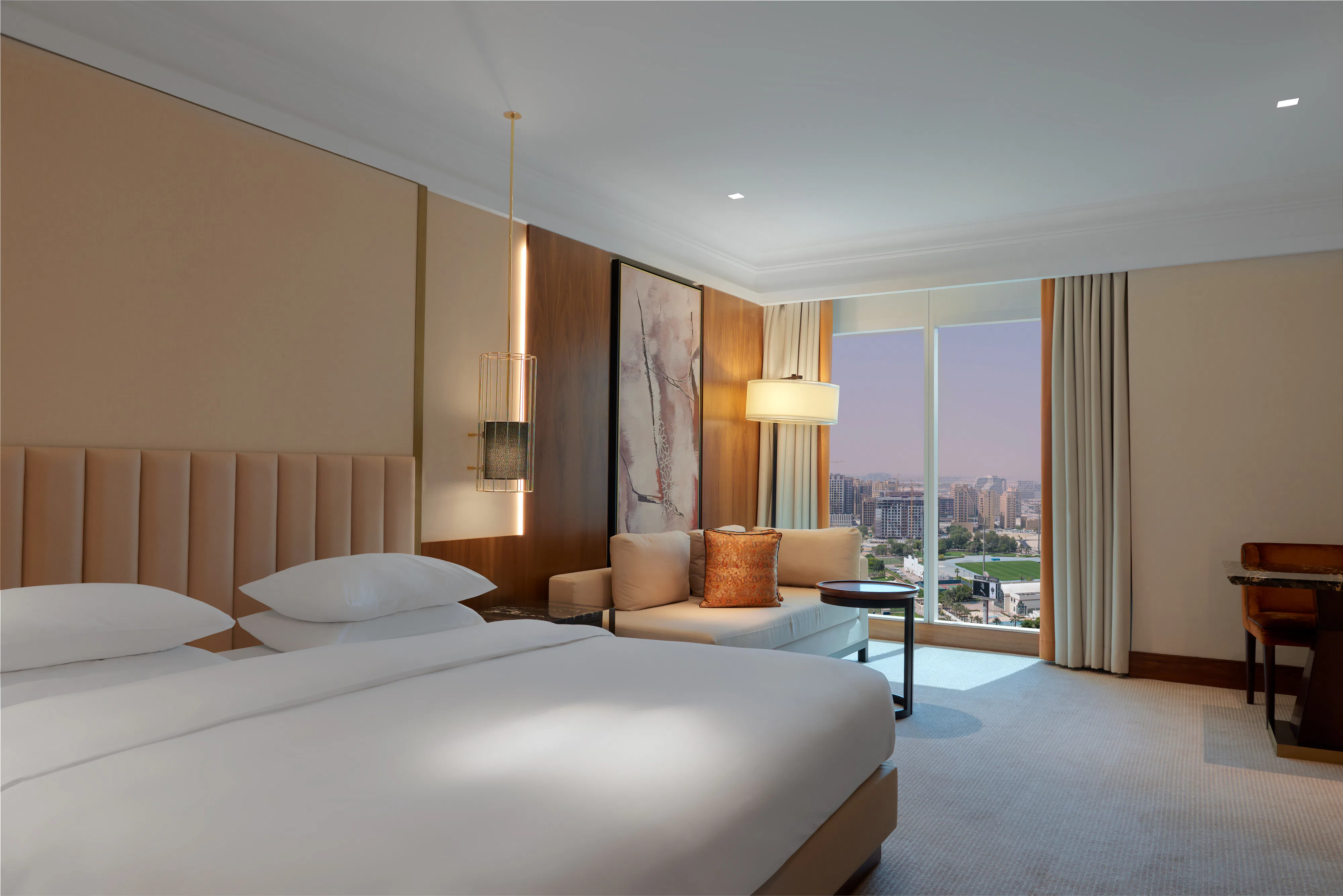 grand-hyatt-dubai-grand-room-01_15