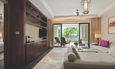 Grand Suite With Living Room and Balcony