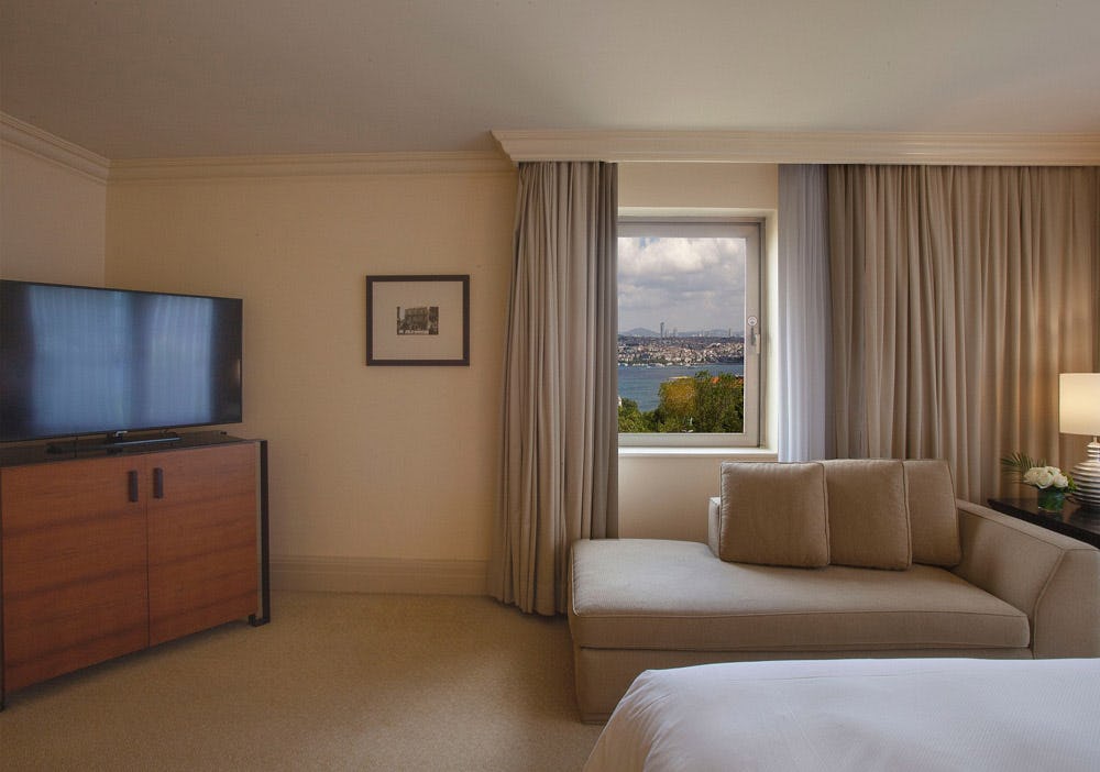 grand-hyatt-istanbul-grand-suite-king-sea-view_1879