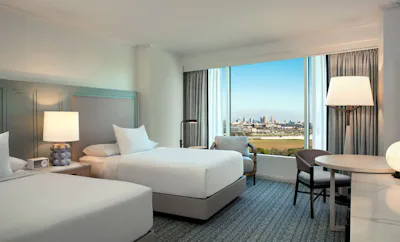 2 Double Beds with Runway View