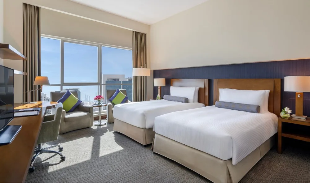 grand-millennium-al-wahda-abu-dhabi-superior-room_2149