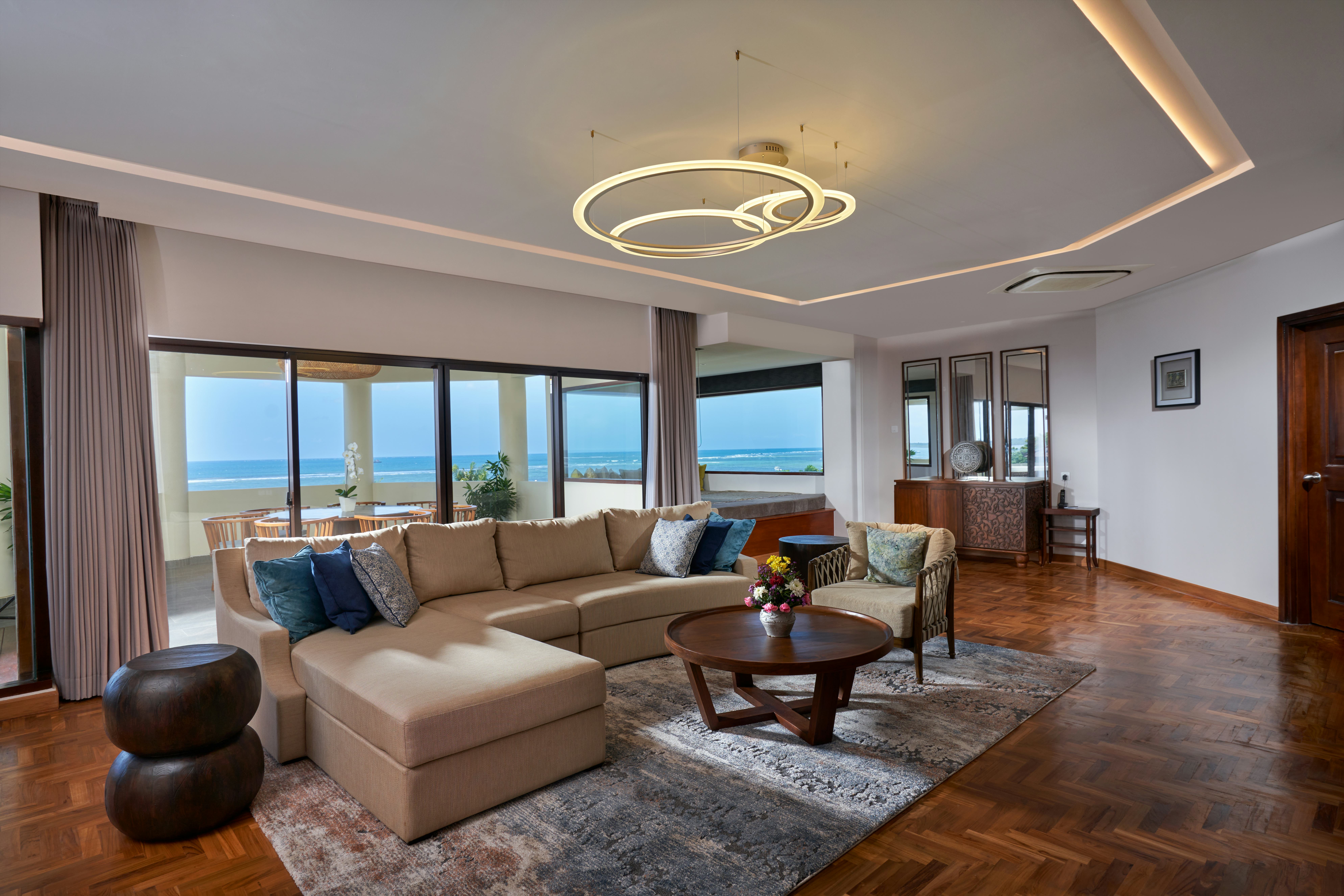 2 Bedroom Ocean View Apartment