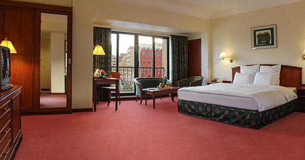 grand-palace-hotel-amman-standard-room-02_12363
