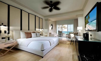 Superior Junior Suite Private Pool Ocean View