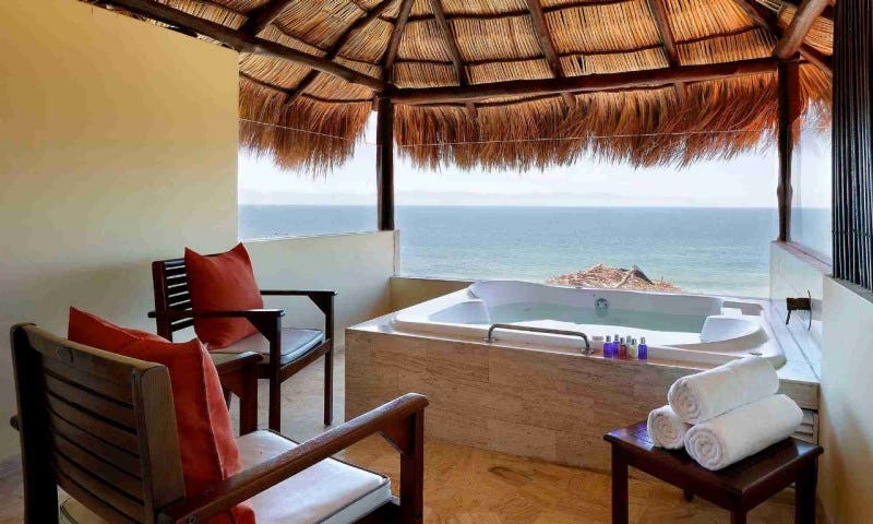 Suite Panoramic Ocean View