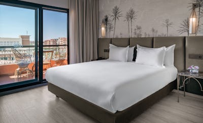 Double Deluxe Station View