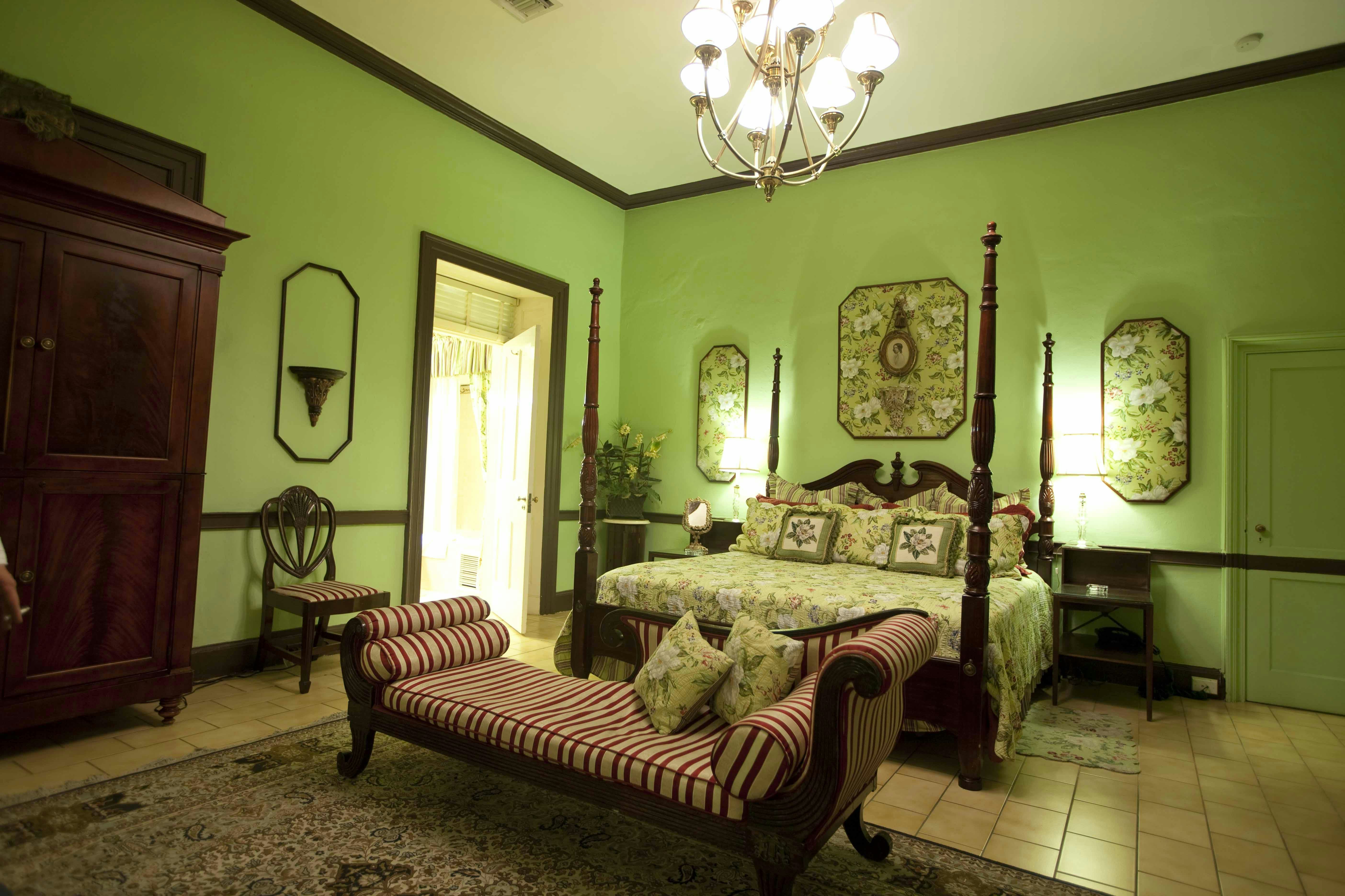 Deluxe Room, 1 King Bed