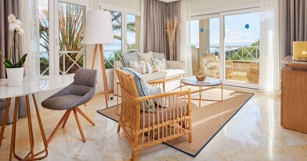 Superior Suite With Sea Views