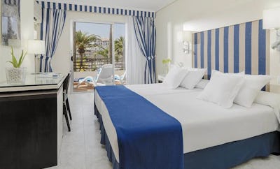 Privilege Family Room