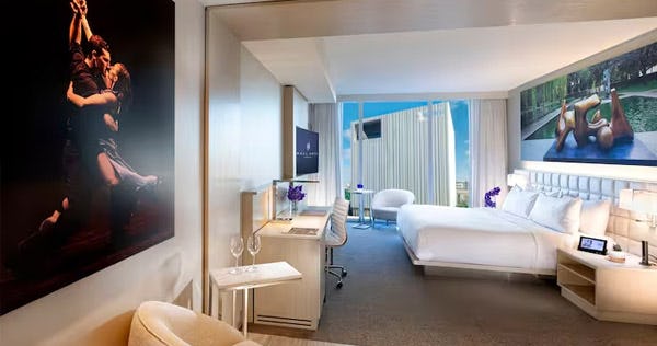 hall-arts-hotel-dallas-curio-collection-by-hilton-1-king-bed-premium-hearing-accessible_12045