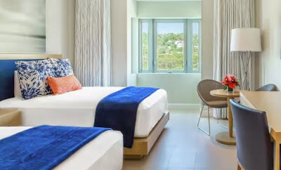 Double Bed Island View