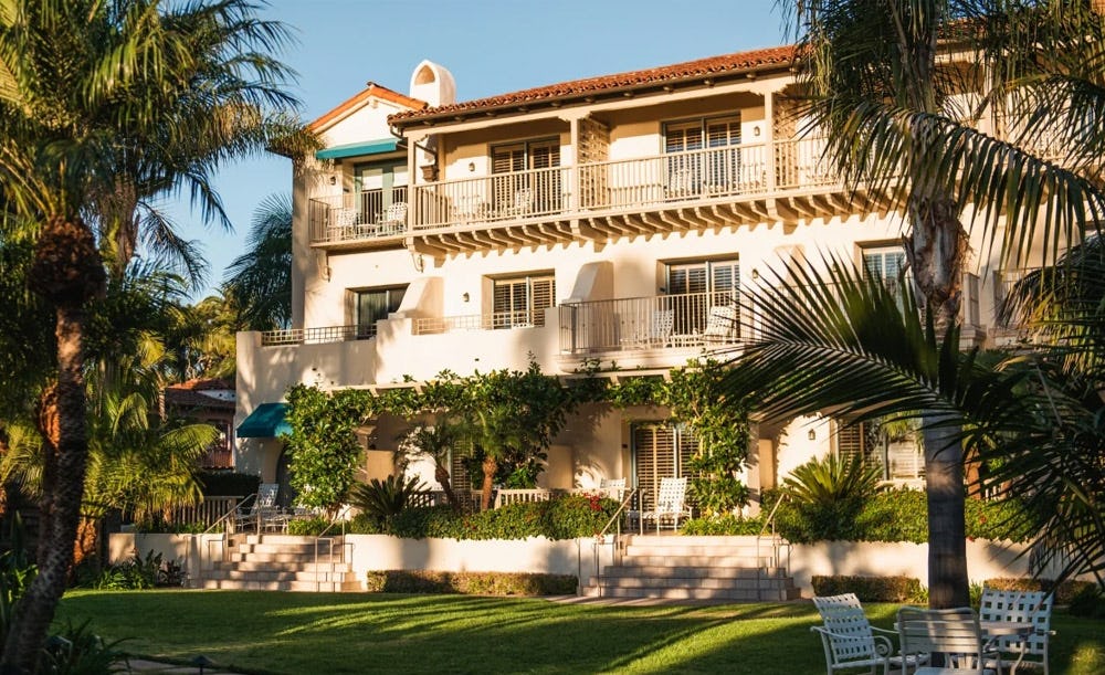 Partial Ocean View room King Bed
