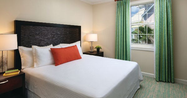 harborside-resort-at-atlantis-one-bedroom-villa-02_4815