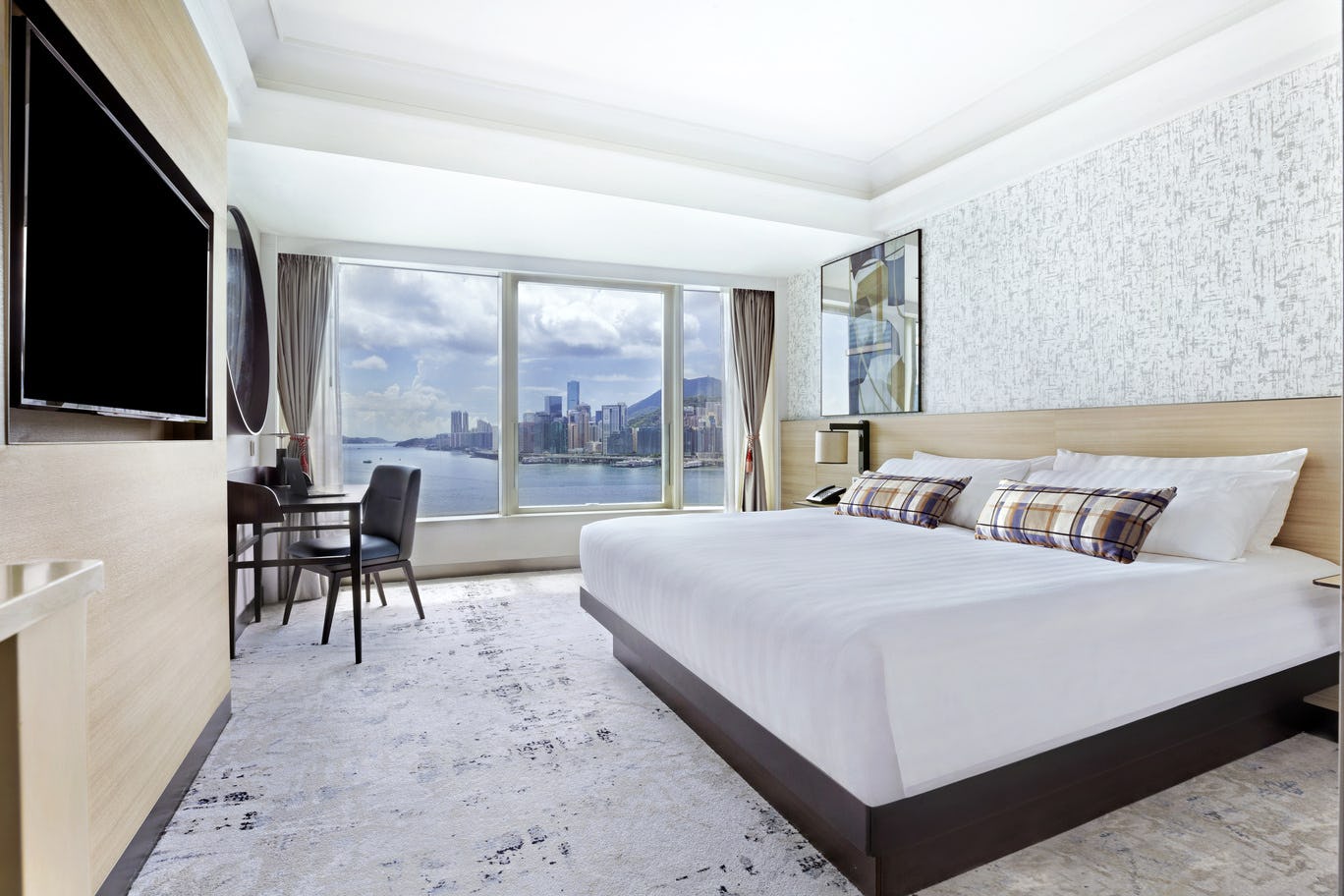 Superior Harbourview Room