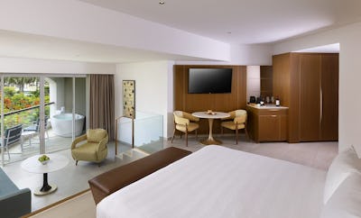 Caribbean Diamond Suite