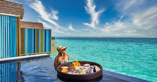 hard-rock-hotel-maldives-platinum-overwater-pool-villa-03_10708