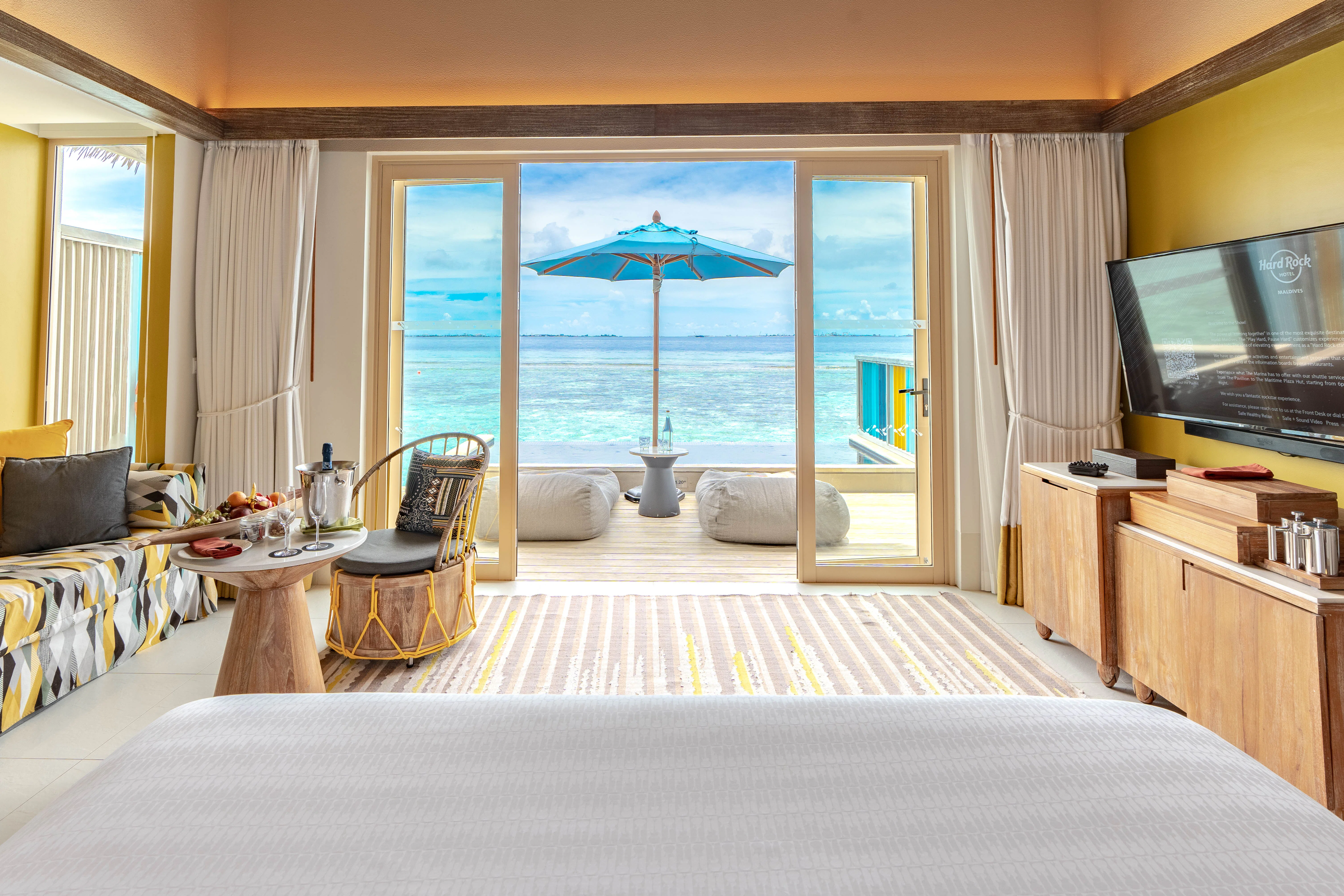 PLATINUM OVERWATER POOL VILLA