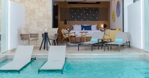 haven-riviera-cancun-resort-and-spa-junior-suite-swim-out-garden-view-01_11418