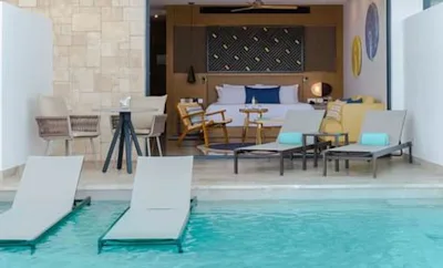 Junior Suite Swim-out Garden View