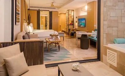 Romance Junior Suite Partial Ocean View