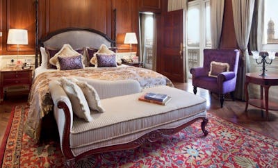 GRANDE LUXURY SUITE ONE BEDROOM SEA VIEW