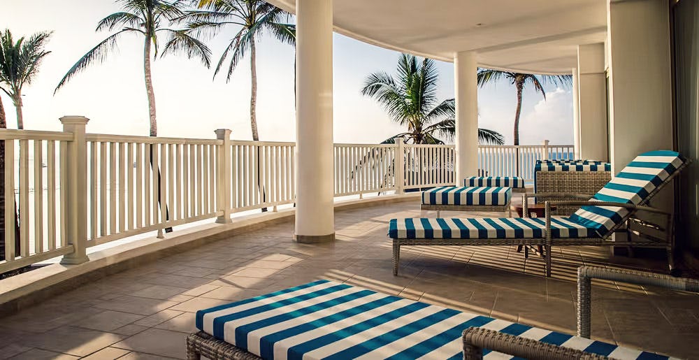 4 Bedroom Ocean View Penthouse Apartment