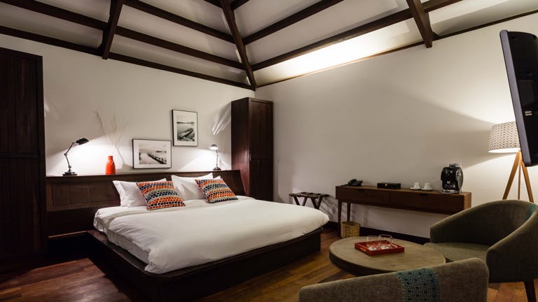 heritage-suites-hotel-siem-reap-cambodia-heritage-room_8846