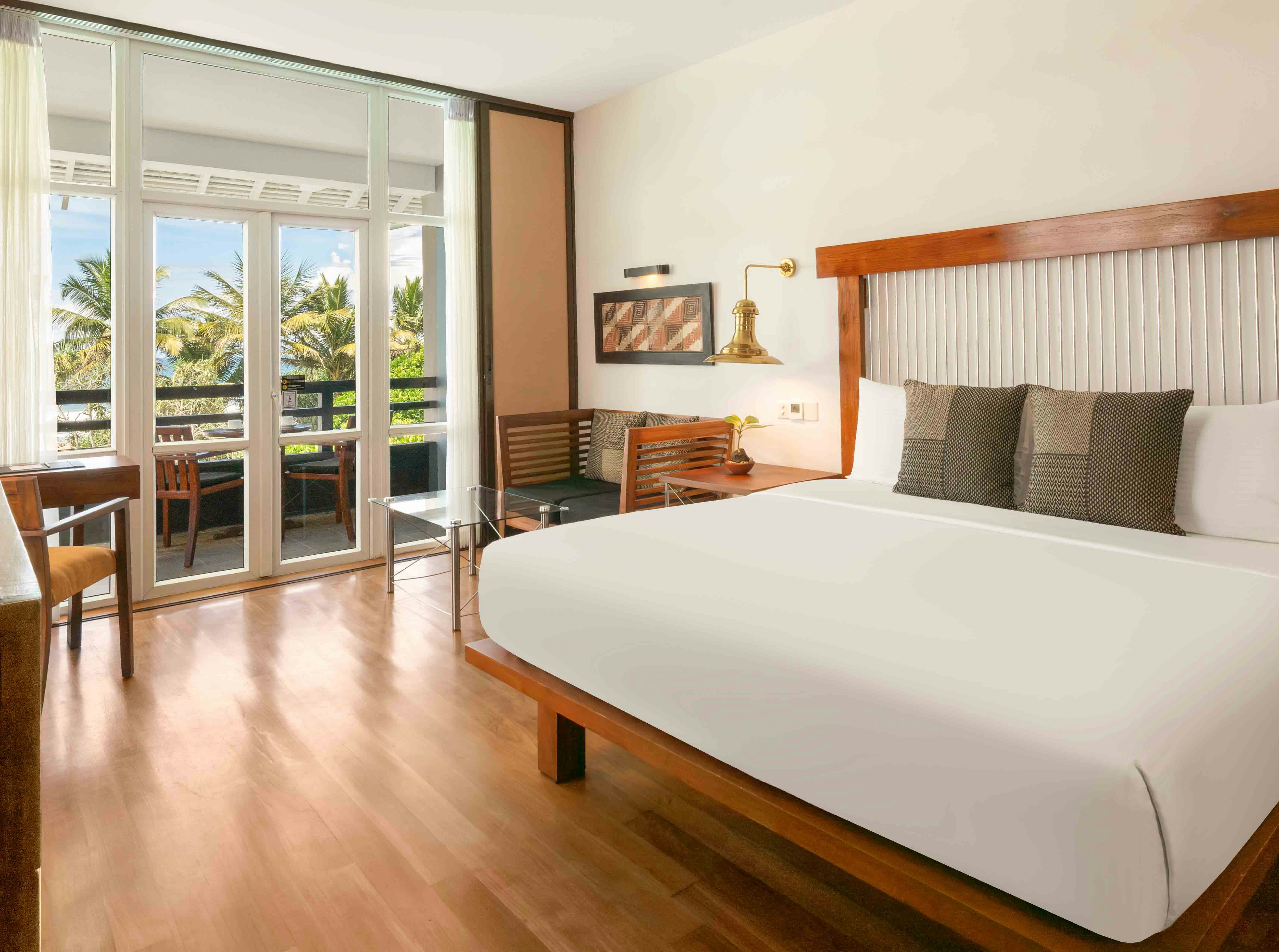 heritance-ahungalla-premium-deluxe-room_987