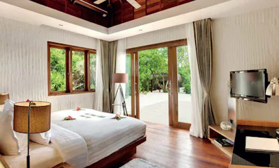 Sunset Beach Villa