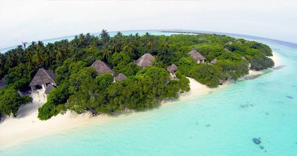 hideaway-beach-resort-and-spa-at-dhonakulhi-maldives-sunset-beach-villa-03_949