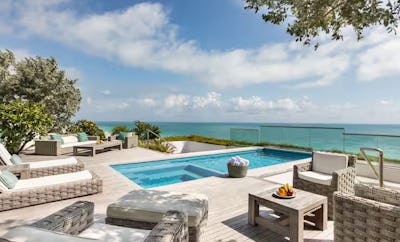 2 Bdrm Oceanfront Penthouse Rooftop Pool
