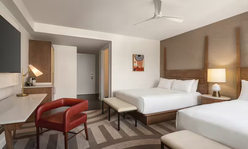 2 Queen Beds Deluxe Balcony