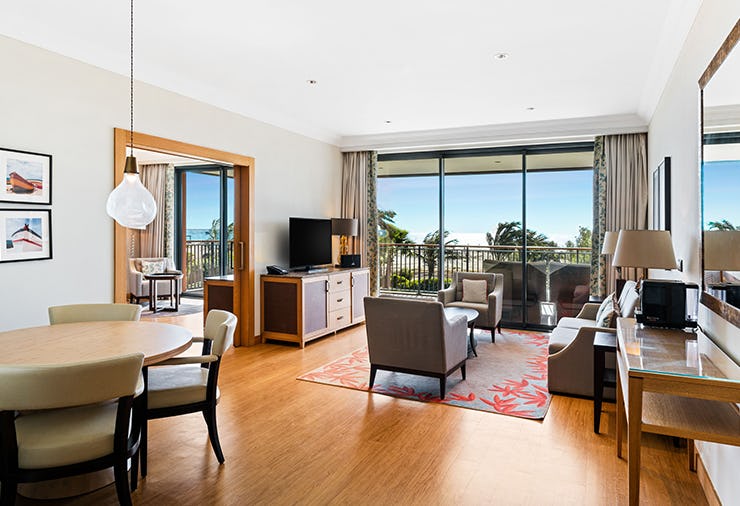 hilton-cabo-verde-sal-resort-cape-verde-king-ocean-front-suite-01_12502