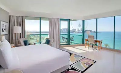 King Corner Alcove Room With Sea View