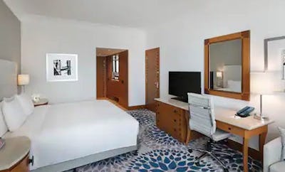 King Deluxe With Ain Dubai And Sea View