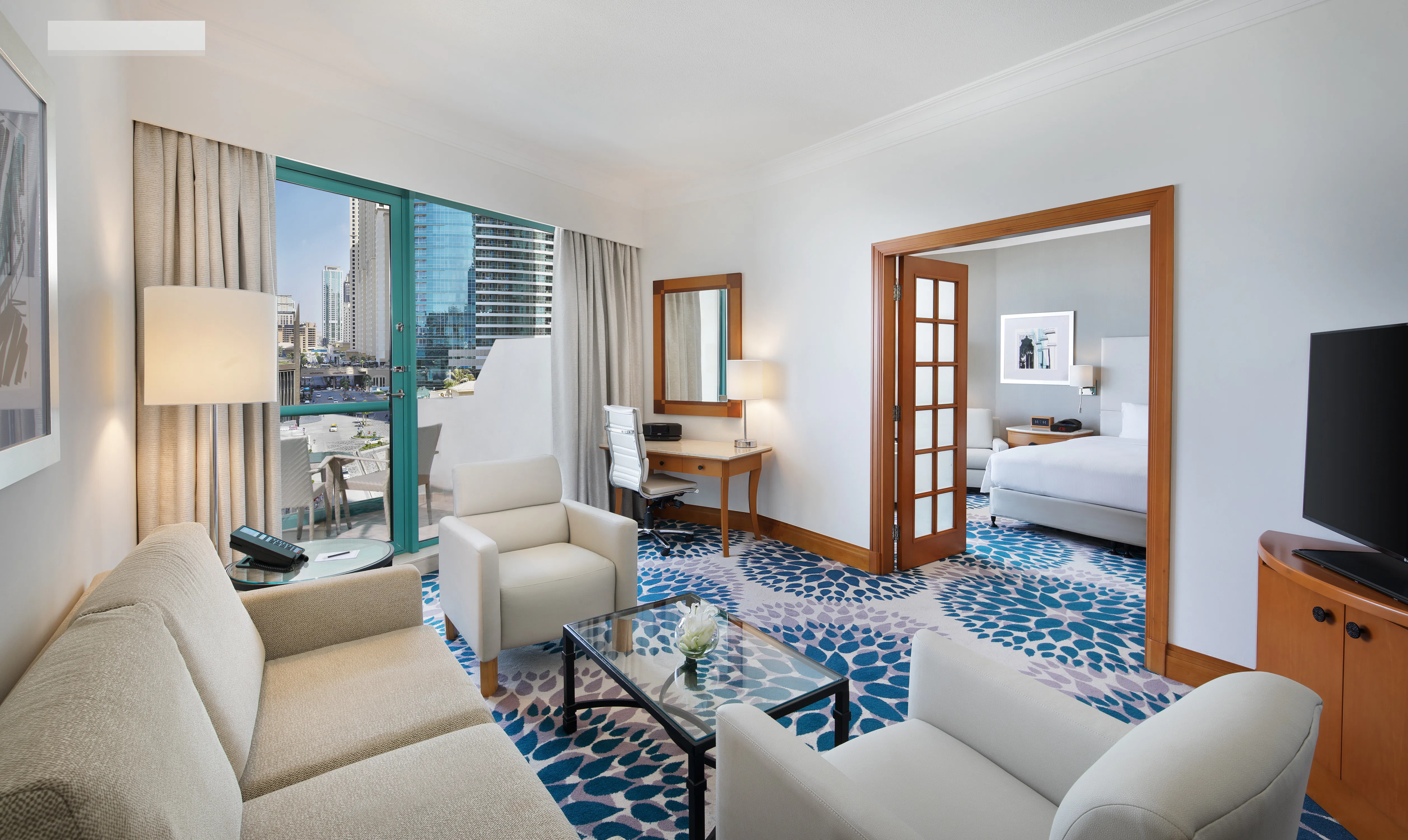 hilton-dubai-jumeirah-king-one-bedroom-family-suite_13