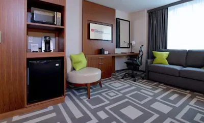 Junior Suite City View