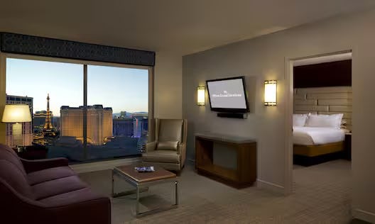 Junior 1 King Suite with Sofabed