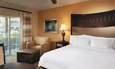 2 Bedroom 2 King Connecting Suite and Sofabed