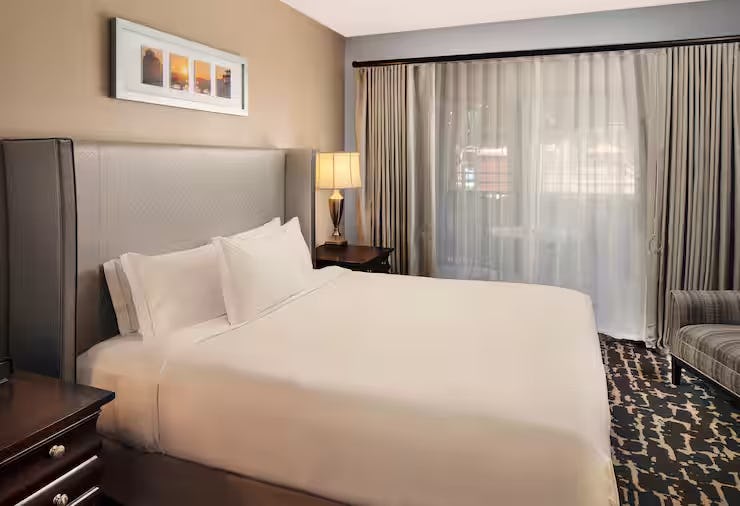 2 Bedroom 2 Kings Suite and Sofabed