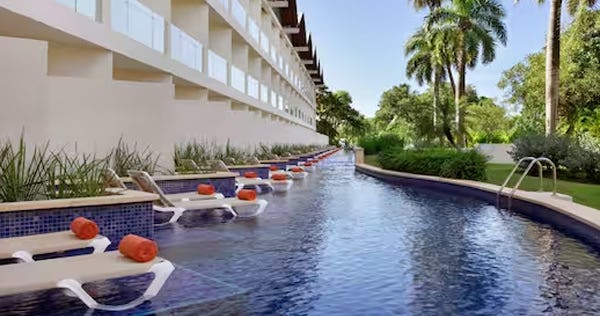 NCLAVE SWIM-OUT KING OR QUEEN