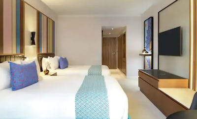 DELUXE GARDEN VIEW-2 DOUBLE BEDS