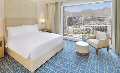 KING EXECUTIVE SUITE WITH HARAM VIEW