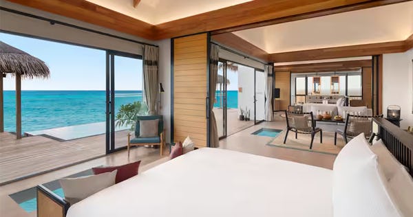 hilton-maldives-amingiri-resort-and-spa-2-bedroom-overwater-pool-villa-01_11642