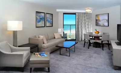 Premier Preferred 1 Kng 2rm Ste Prtl Ocean Vw