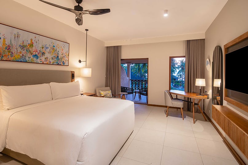 DELUXE ROOMS KING OR TWIN